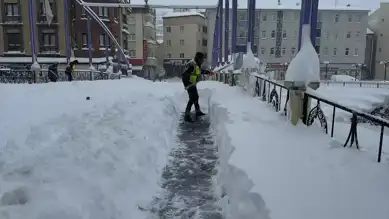 Doğu Karadeniz'i Vuran Yoğun Kar Yağışı