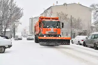 Doğu Karadeniz'de Kar Yağışı Yolları Kapattı